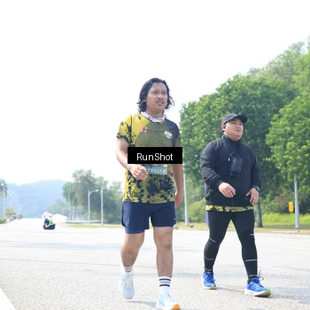 Runner Photo 6948168