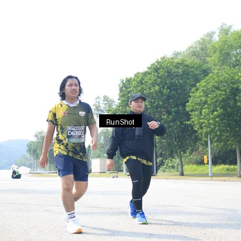 Runner Photo 6948169