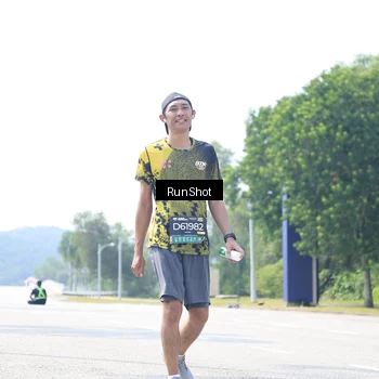 Runner Photo 6948187