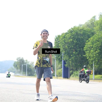 Runner Photo 6948189