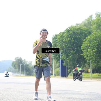 Runner Photo 6948191