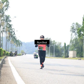 Runner Photo 6948203