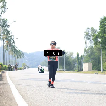 Runner Photo 6948206