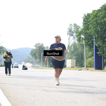 Runner Photo 6948256