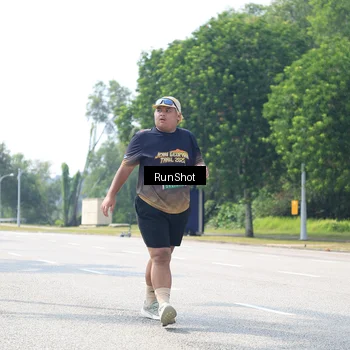 Runner Photo 6948261