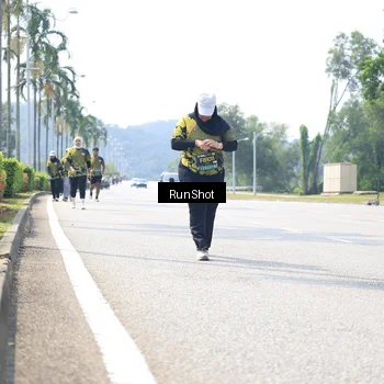 Runner Photo 6948274
