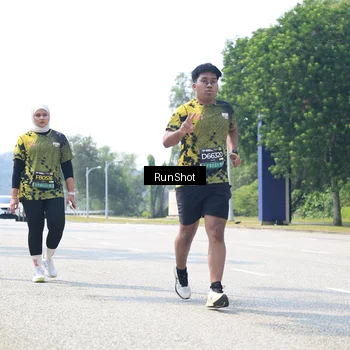 Runner Photo 6948292