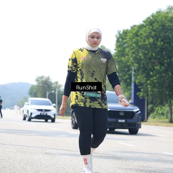 Runner Photo 6948308