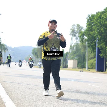 Runner Photo 6948340