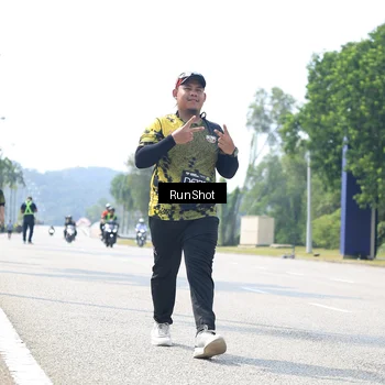 Runner Photo 6948341