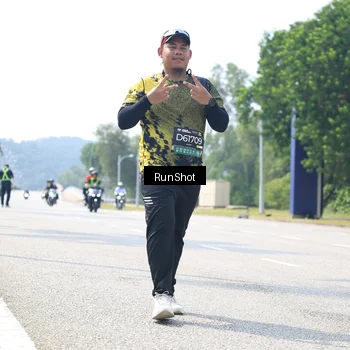 Runner Photo 6948346