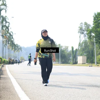 Runner Photo 6948351