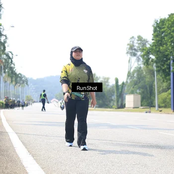 Runner Photo 6948355