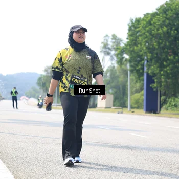 Runner Photo 6948364