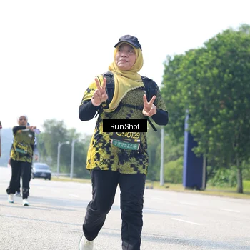 Runner Photo 6948371