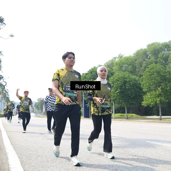 Runner Photo 6948396