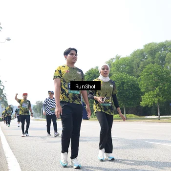 Runner Photo 6948399