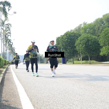 Runner Photo 6948451