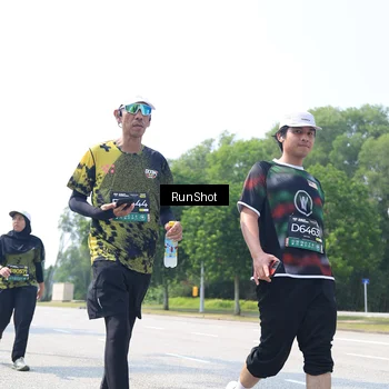 Runner Photo 6948475