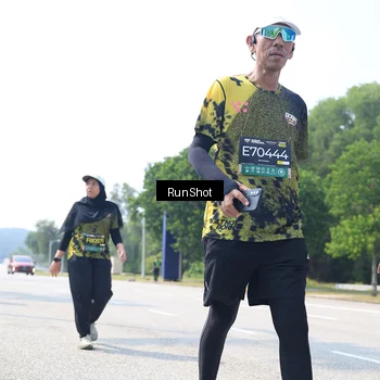 Runner Photo 6948478