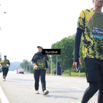 Runner Photo 6948483