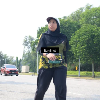 Runner Photo 6948489