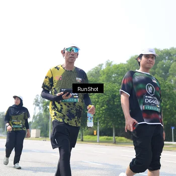 Runner Photo 6948525
