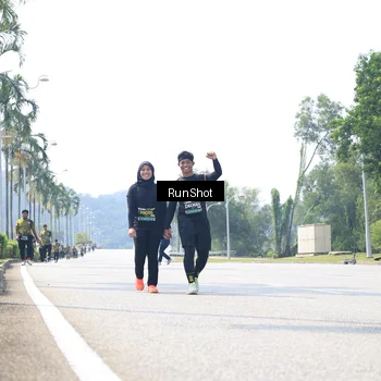Runner Photo 6948546