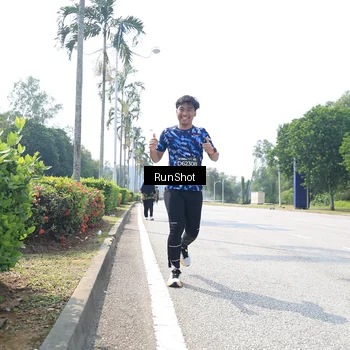 Runner Photo 6948560