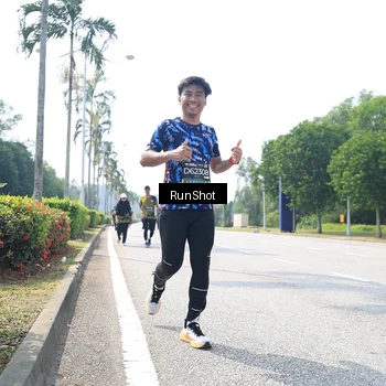 Runner Photo 6948563