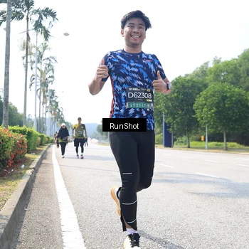 Runner Photo 6948567