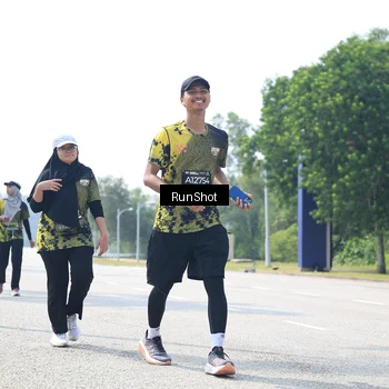 Runner Photo 6948575