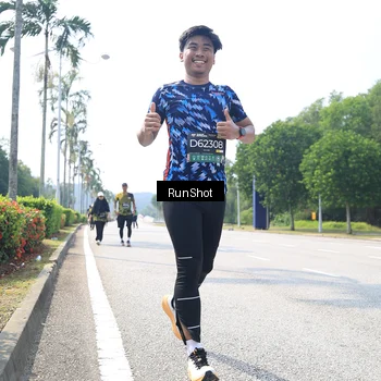 Runner Photo 6948592