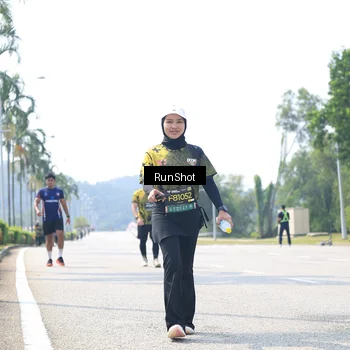 Runner Photo 6948605