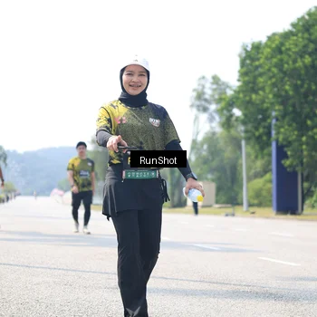 Runner Photo 6948615