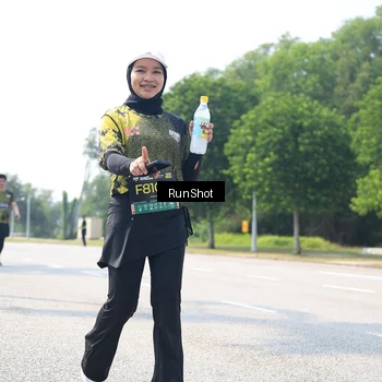 Runner Photo 6948623