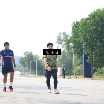 Runner Photo 6948629