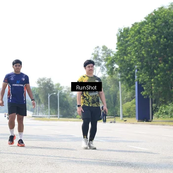 Runner Photo 6948634
