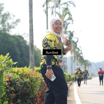 Runner Photo 6948641
