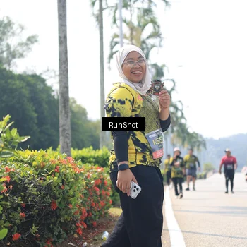 Runner Photo 6948646