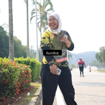 Runner Photo 6948648