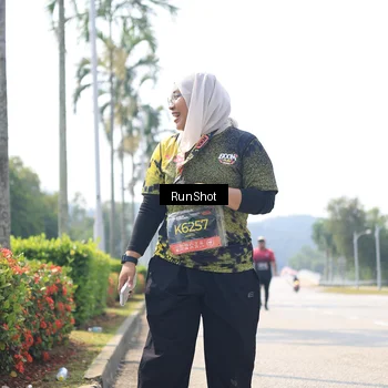 Runner Photo 6948652