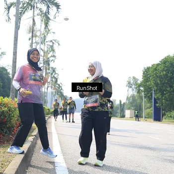 Runner Photo 6948661