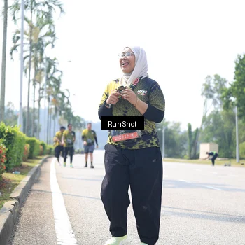 Runner Photo 6948663