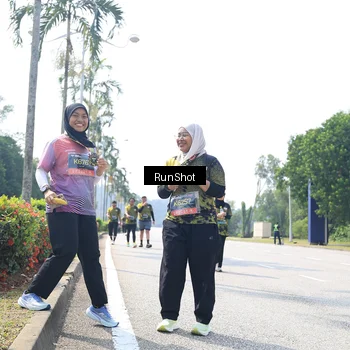 Runner Photo 6948664