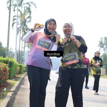 Runner Photo 6948668