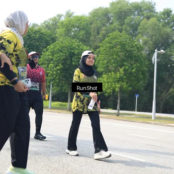 Runner Photo 6948678