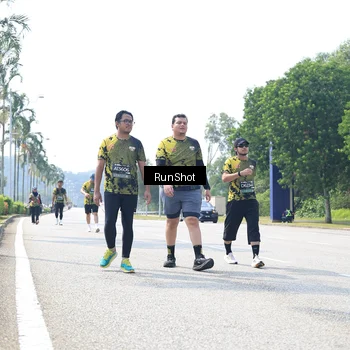 Runner Photo 6948684