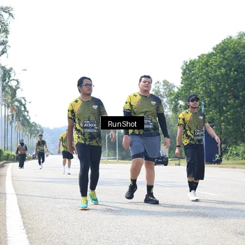Runner Photo 6948687