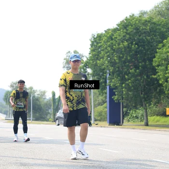 Runner Photo 6948707